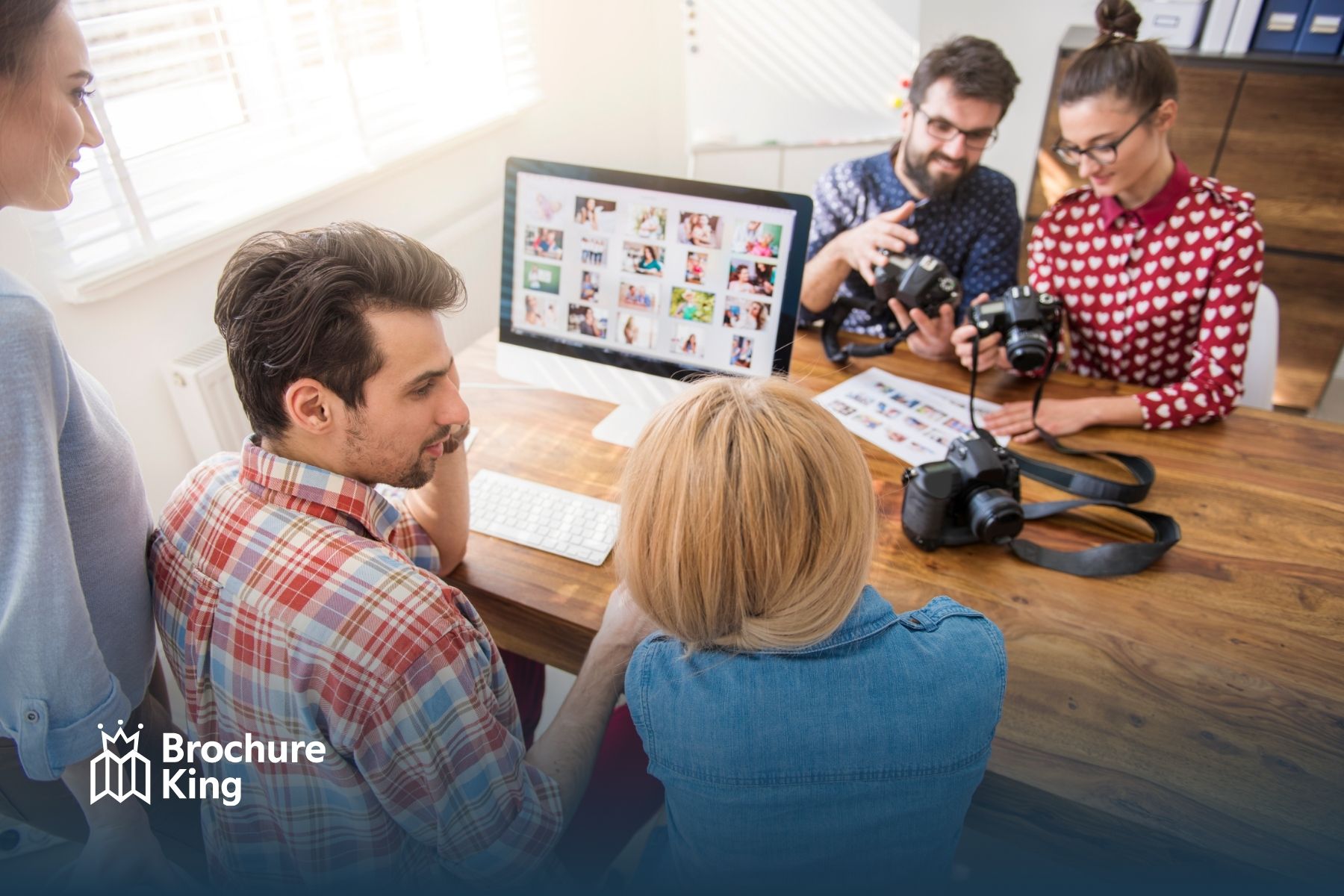 How Does Print Marketing Complement Your Digital Strategy?